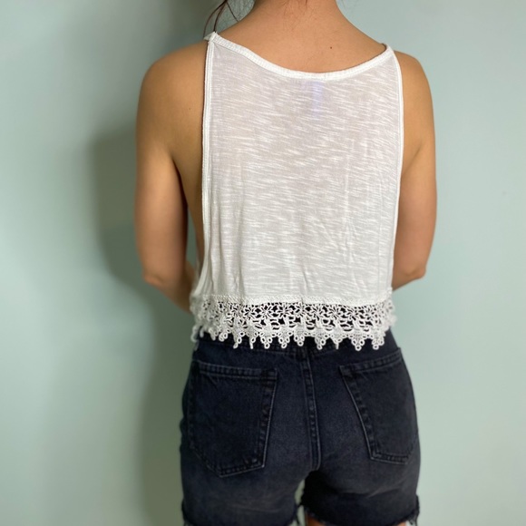 LF Lace Bottom Tank - Picture 4 of 8